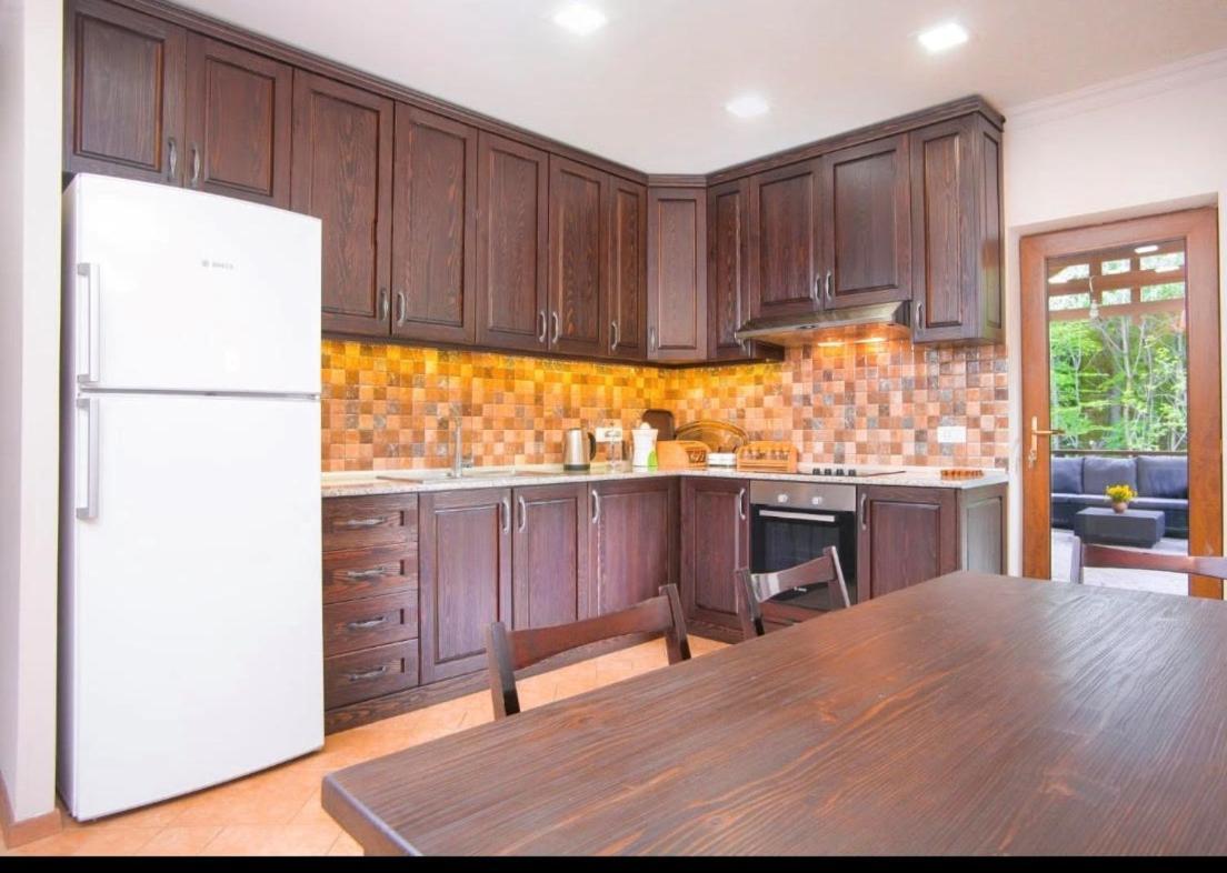 Dilijan Dream House! 3 Bedroom Amazing Villa In National Park! Luaran gambar